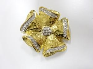 アンティーク　ブローチ